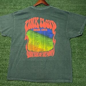 - Pink Floyd The Dark Side Of The Moon Tour Shirt Sz L/XL